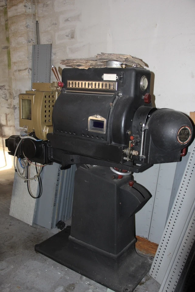 Projecteur de cinéma Simplex Ipc Fersing Kalee Loft Déco Industriel - Photo 2/4