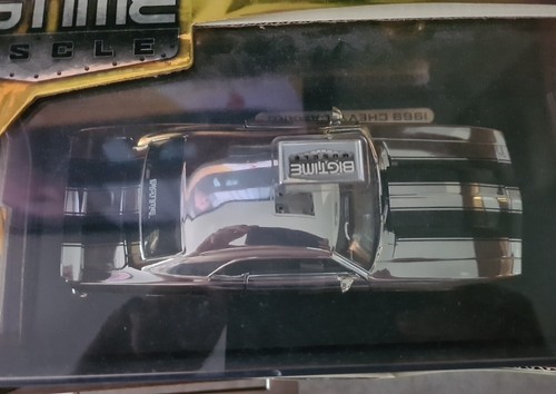 jada 1/24 diecast cars FULL CHROME 1969 CAMARO, NIB. Collectors Item - Picture 3 of 7
