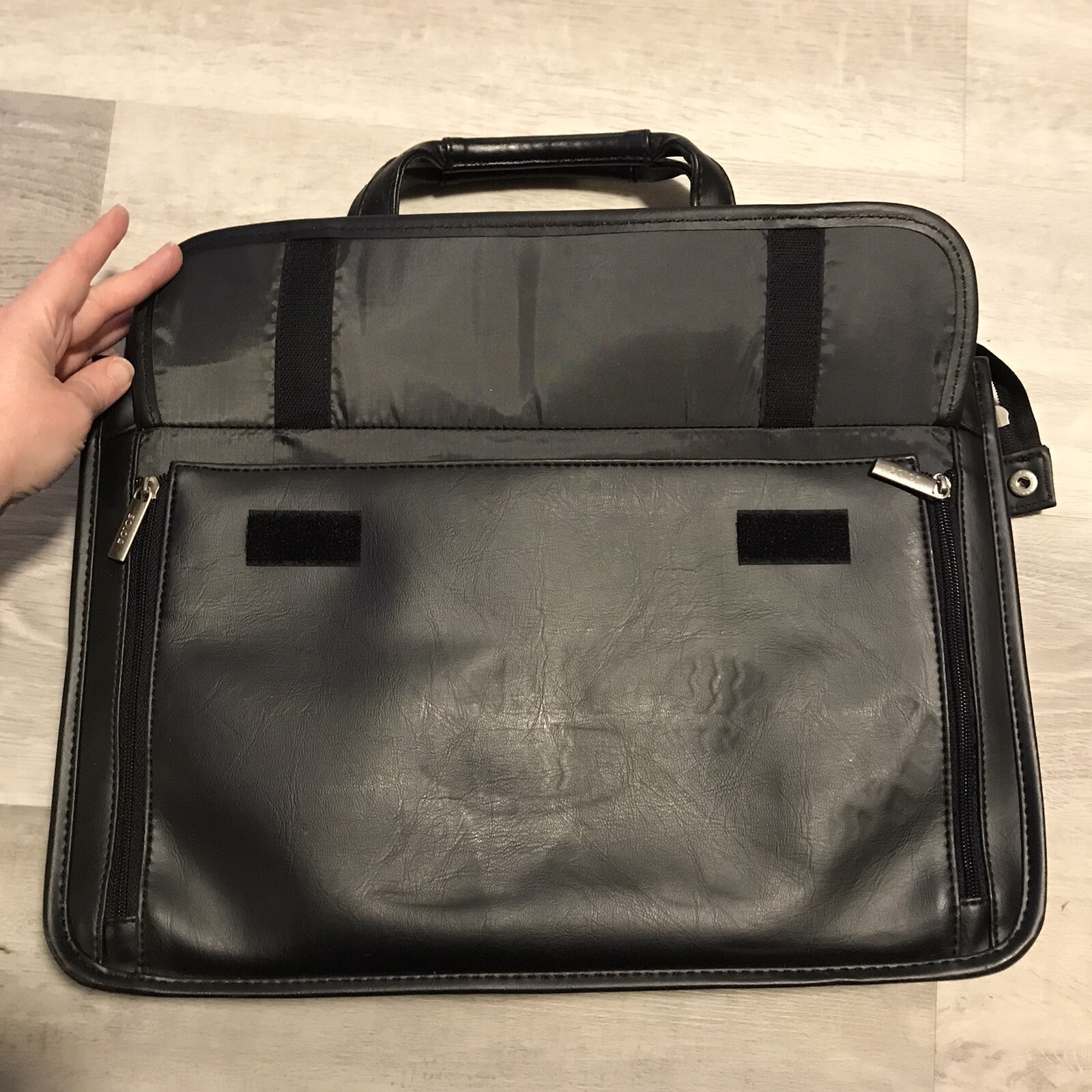 Solo Leather Laptop Crossbody Messenger Bag Briefcase… Gem