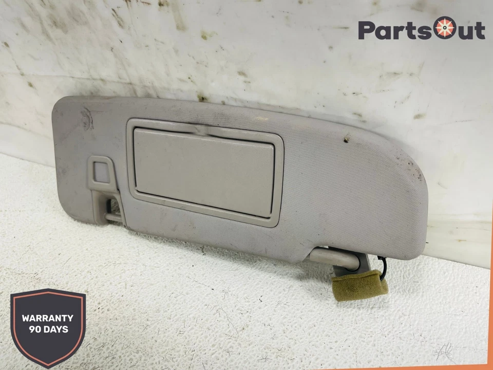 2014 2015 VOLKSWAGEN BEETLE DRIVER SIDE Sun Visor OEM - Image 2 of 4