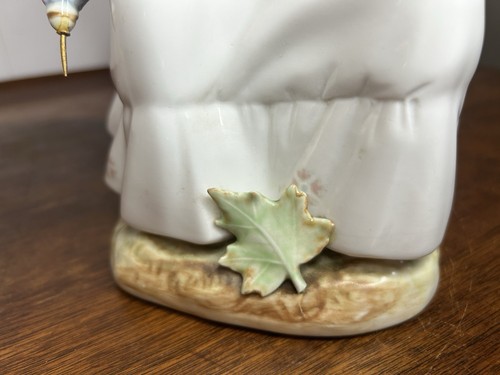 NAO by Lladro Herbst windgepeitscht 16" groß Frau Made in Spain Regenschirm mundgeblasen Hut - Bild 10 von 13