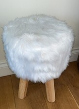 White Fur children’s Bedroom Stool
