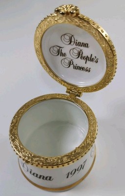 Prinzessin Diana Gewerbe Schmuckschatulle FENTON Bone China bildhaft Weißgold