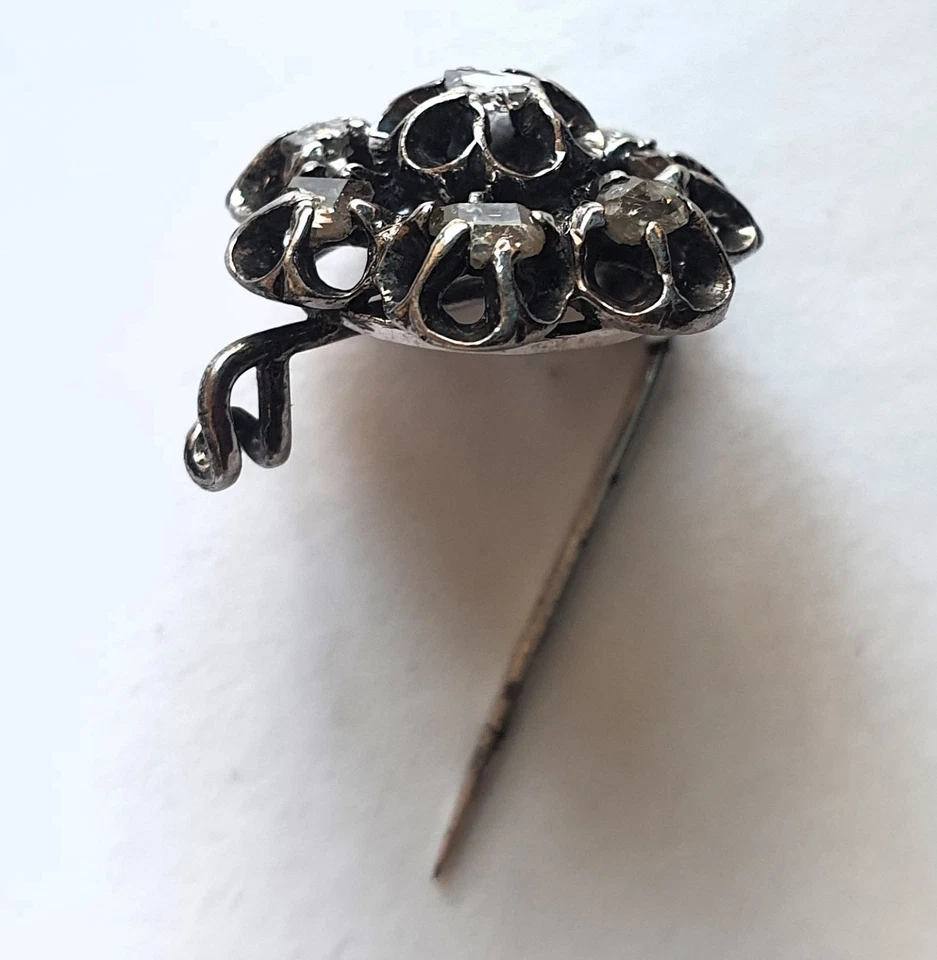 Spilla Antica in argento con 8 Diamanti Taglio Rosa mm 18 - Immagine 3 di 4