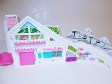 Famosa Pinypon Ski Lodge Play Set