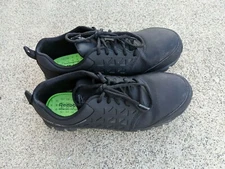 Reebok ASTM F2413-18 NO. RB4051 Size 9.5M (worn 2x times)