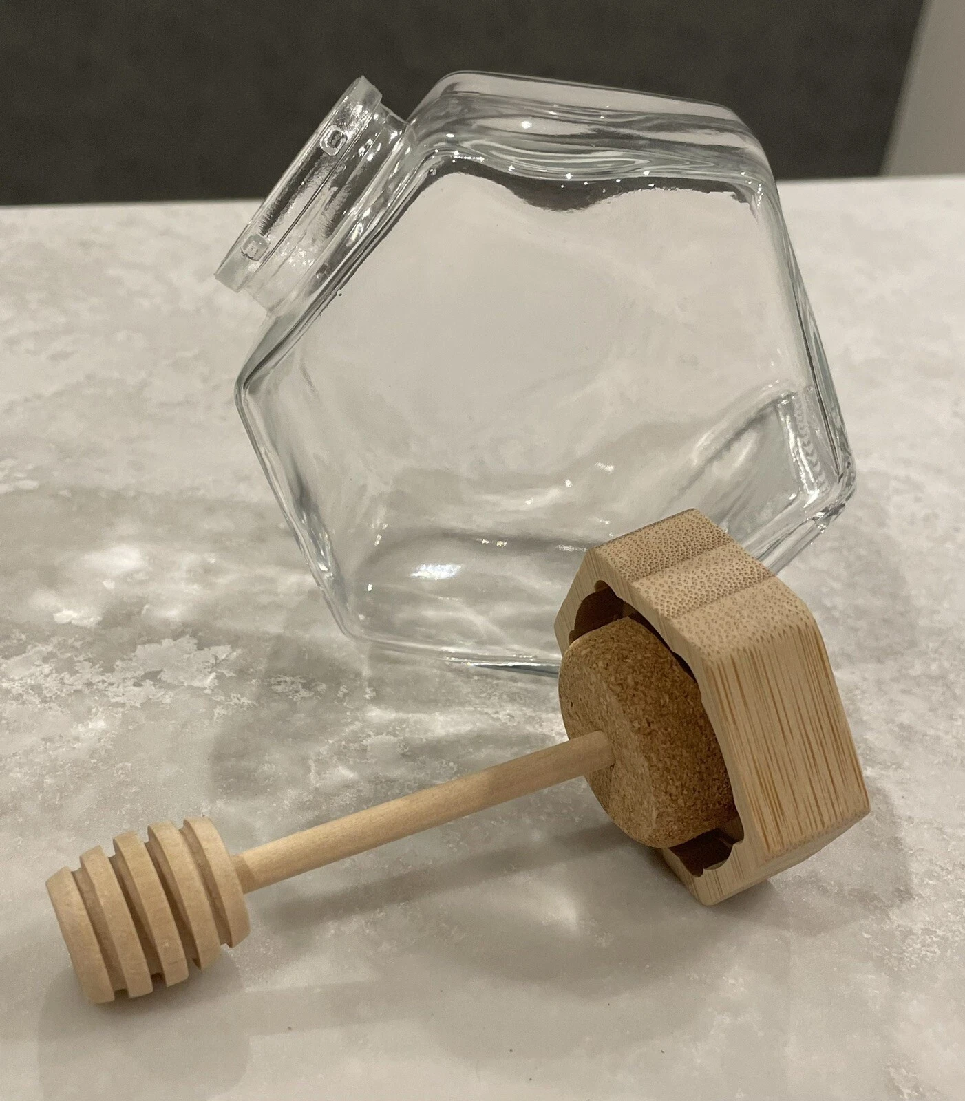 4x Hexagonal Glass Honey Jar with Bamboo & Cork Lid with Dipper - Honey,￼ Syrup