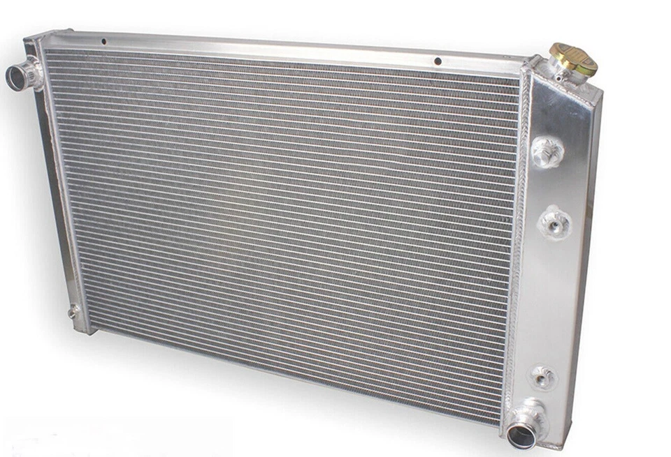 ALUMINUM RADIATOR FOR  1978 - 1986 Chevrolet K10 K20 K30  3ROW - Image 2 of 4