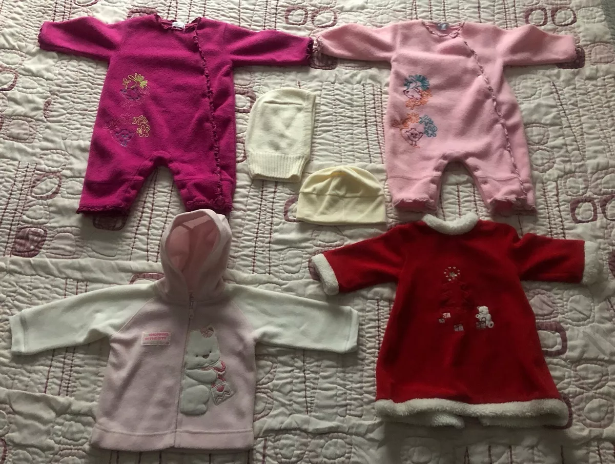 lot vêtements bébé fille - 1 à 6 mois