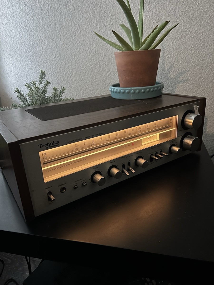 Technics SA-300 Vintage Stereo Receiver FM/AM Analog Tuner by