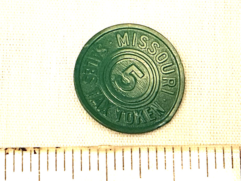 MISSOURI ‘5’ Green PLASTIC SALES TAX TOKEN  1940s