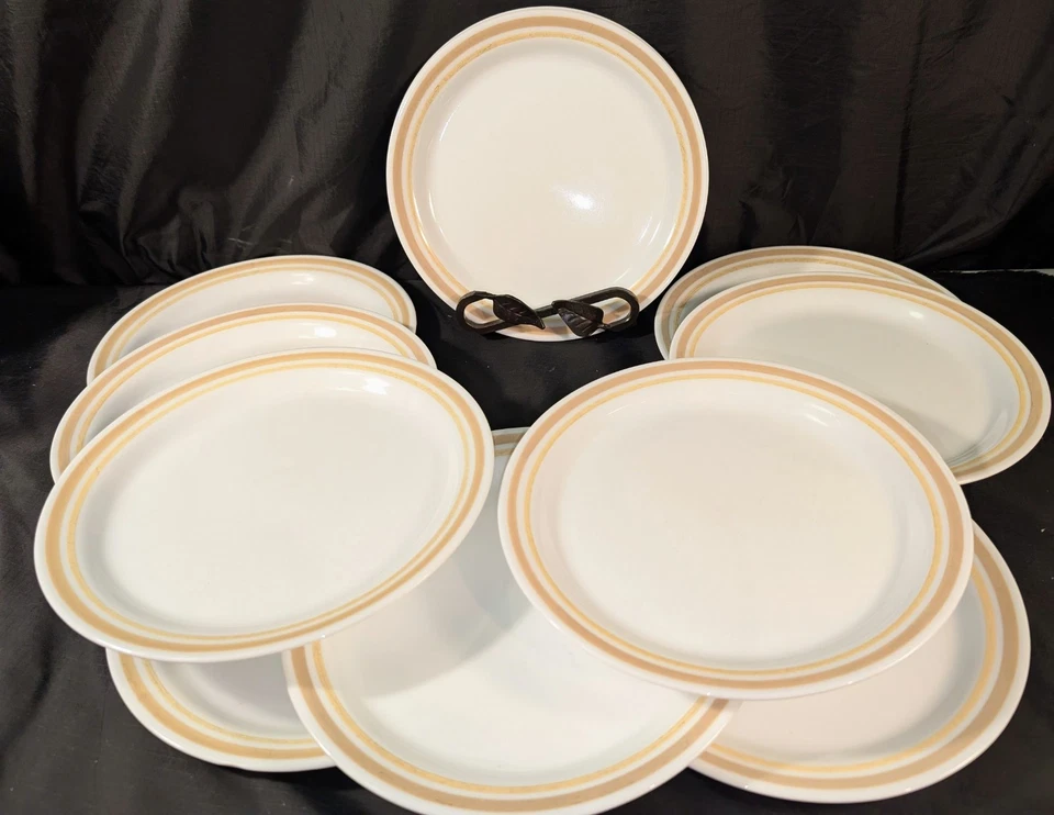 Juego de 11 platos de almuerzo/ensalada Corelle Almond 8 1/2" ¡LEER! Foto 3 de 4