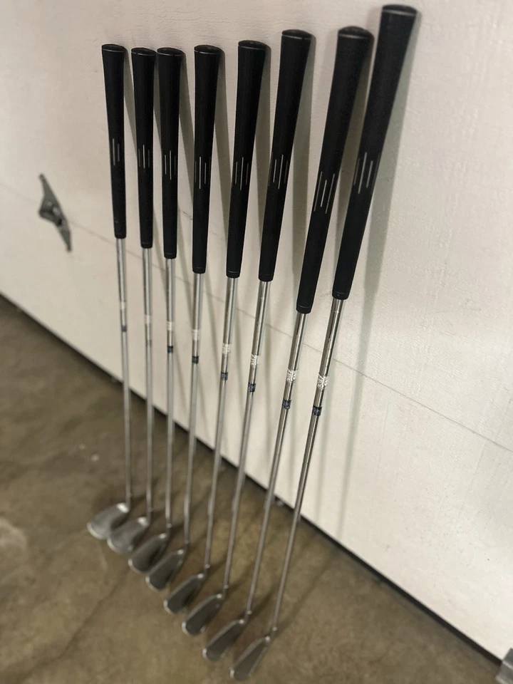 Ping G10 White Dot 4 thru PW plus UW (8 Clubs) Plus 1” Custom Length 3 Degree UR - Image 4 of 4