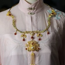 Ming-Style Brass Gold-Plated Yingluo Collar - Gourd & Vase Tassel Necklace
