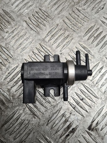 Volkswagen Golf IV 2002 Diesel Turbolader Druckwandler Magnetventil DRA20113