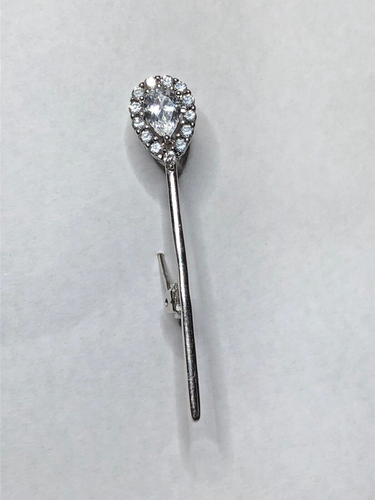 Broche (Pin) Mariage Papillon Romantique 3D - CZ Cubic Zirconia - Plaqué Rhodium/Or Blanc - Neuf