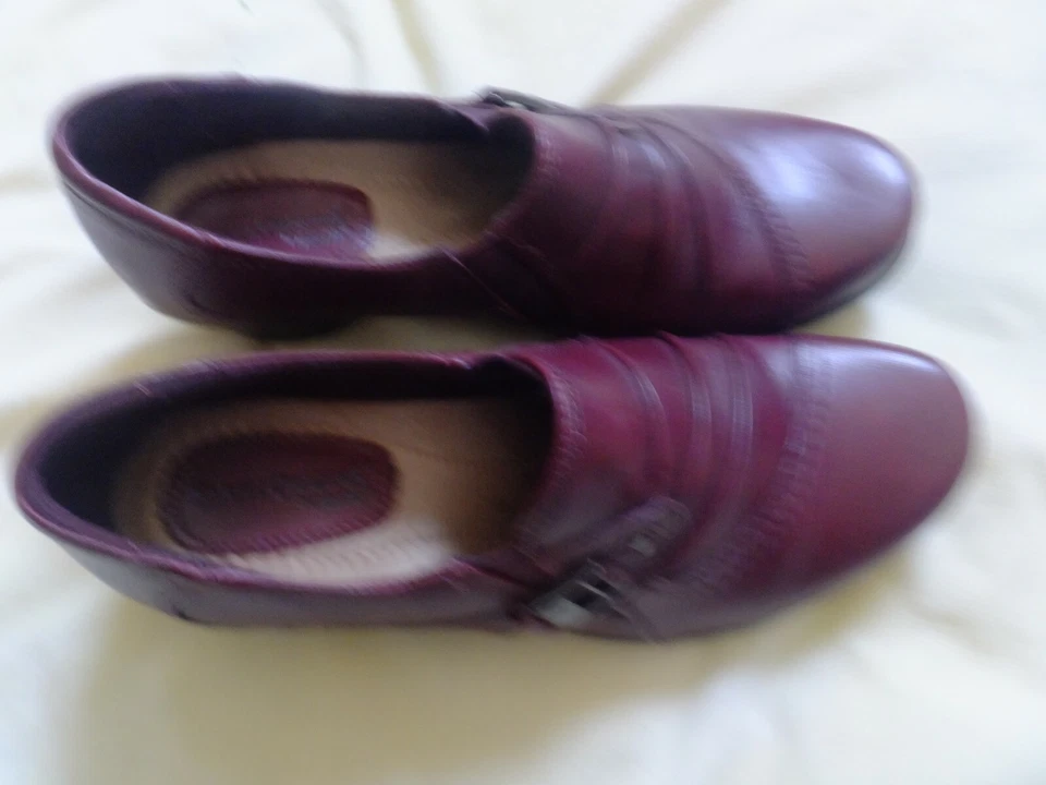 Mocassim Earth Origins Roxanne couro marrom salto tamanho 9.5, frete grátis - Imagem 4 de 4