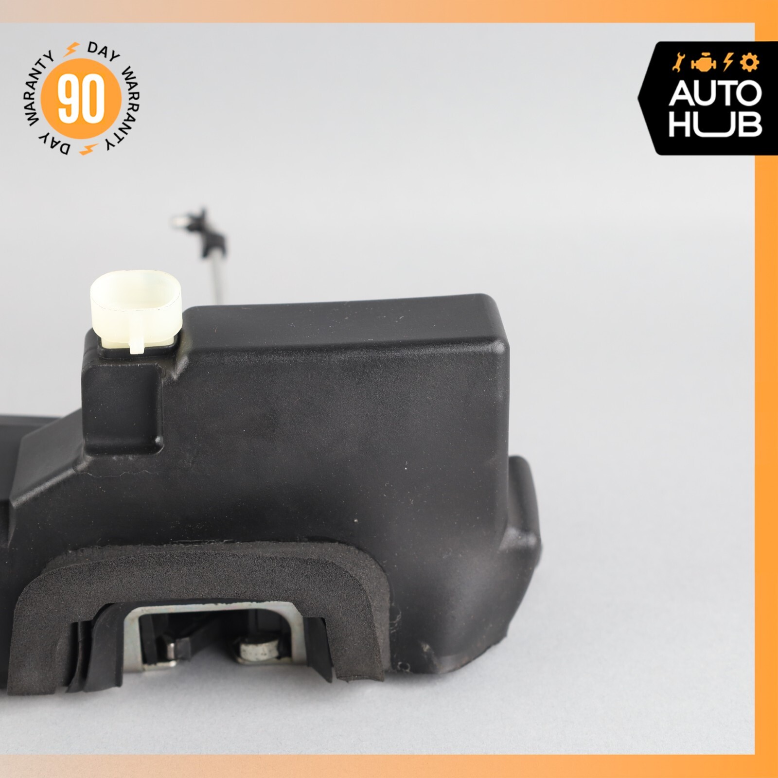 03-13 Maserati Quattroporte M139 Front Right Side Door Lock Latch Actuator 51k