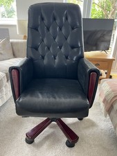 Black Executive Swivel Office Chair Faux Leather High Back Wood Base on Castors