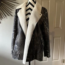 Nasty Gal Faux Leather Metallic Cheetah Print Sherpa Lined Women’s M