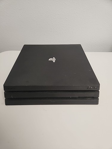 Console Sony PlayStation 4 Pro 1To Noire - Occasion Bon état