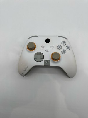SCUF Instinct Pro Wireless Controller Paddles Xbox Series X S PC White