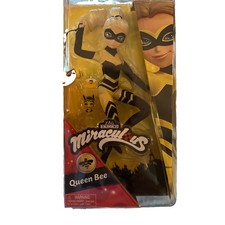 Miraculous Ladybug Queen Bee 10.5" Fashion Doll with Accessories Zag Heroez NIB