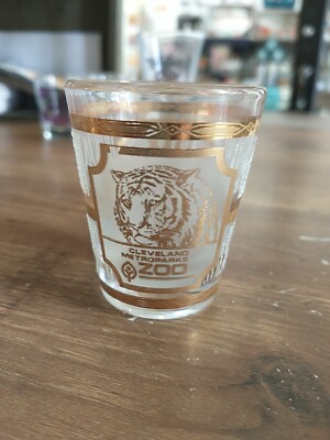 Cleveland Metro parks Zoo Shot glass Tiger & Giraffe Gold Frosted