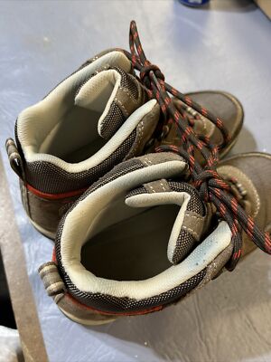 LL Bean Women display picture 1