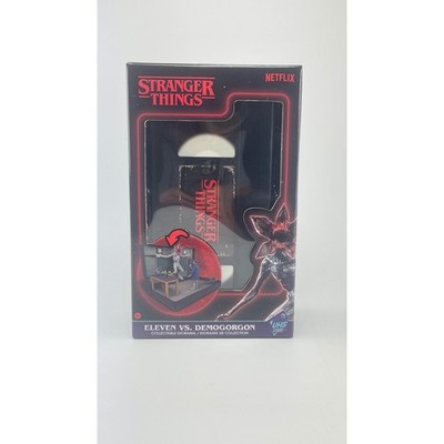 Stranger Things Eleven vs Demogorgon Collectible Diorama VHS Inspired New