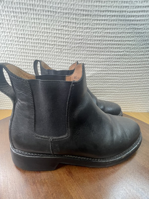 Polo Ralph Lauren Men s Size 7 D Chelsea Boots Black Leather MG1481 Pull On