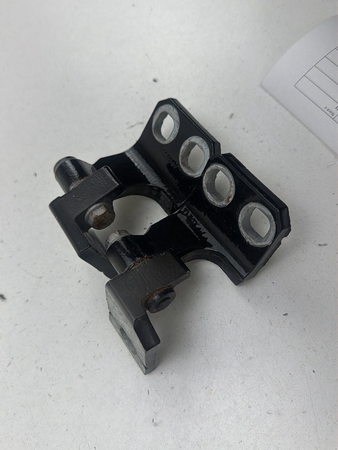 Maserati Ghibli 2014-2017 Rear Left Upper Door hinges Set
