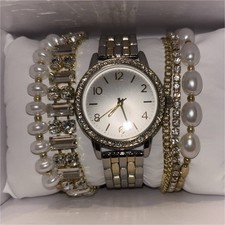 Women s Analog Round Wristwatch Silver Dial Arabic Numerals Gem-Set Set