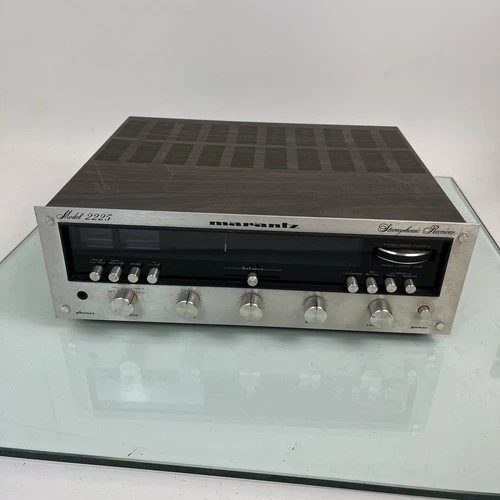 Vintage 1970's Marantz Model 2225 Old School Stereo Receiver In Excellent Cond!