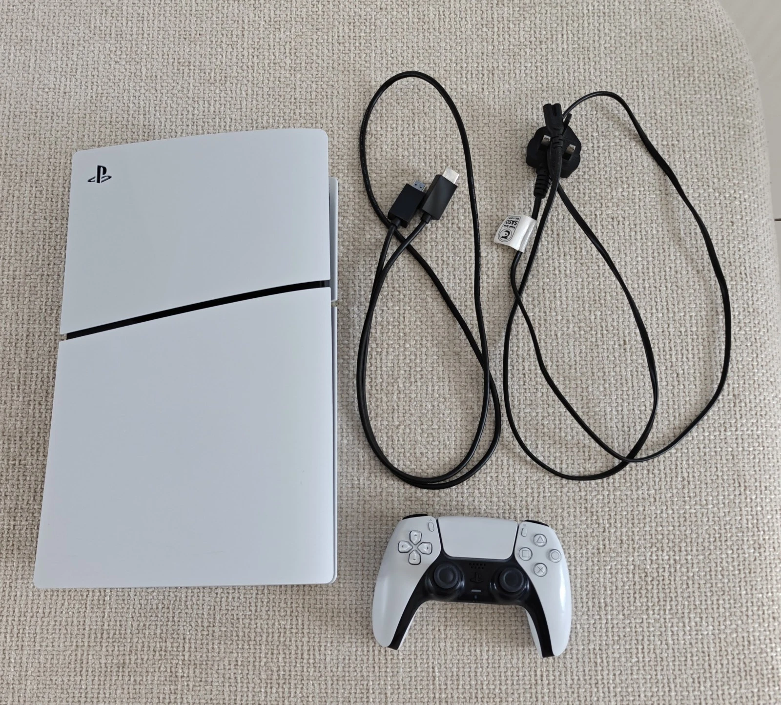 Playstation 5 Slim Disk Edition 1TB With Dualsense Controller Excellent