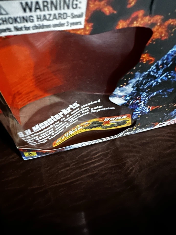 SH MonsterArts Burning Godzilla 1995 First Release Authentic - Image 4 of 4