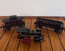 Early 1900s Antique Vintage Cast Iron Toy Train Set Locomotive 40 Cars 403 404