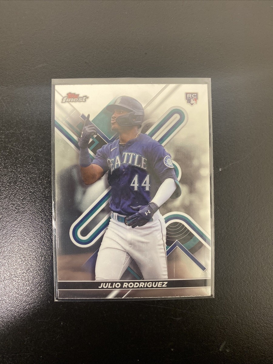 2022 Topps Finest - Julio Rodriguez - #23 Base Rookie Card 2022 Topps Finest - Julio Rodriguez - #23 Base Rookie Card