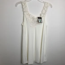 NWT Win Win Womens S/M White Sleeveless Lace Tunic Top Shirt