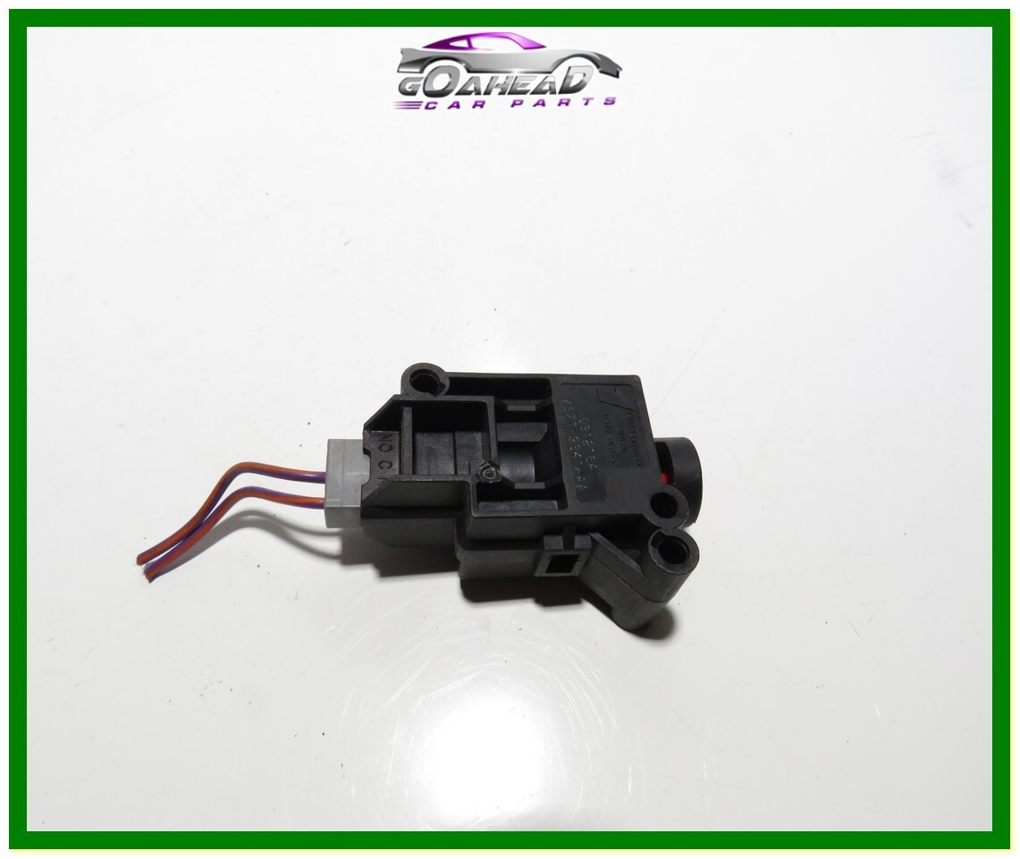 FORD FIESTA MK4 MK5 9902 INERTIA SWITCH FUEL CUT OFF SWITCH XS7T9341AA