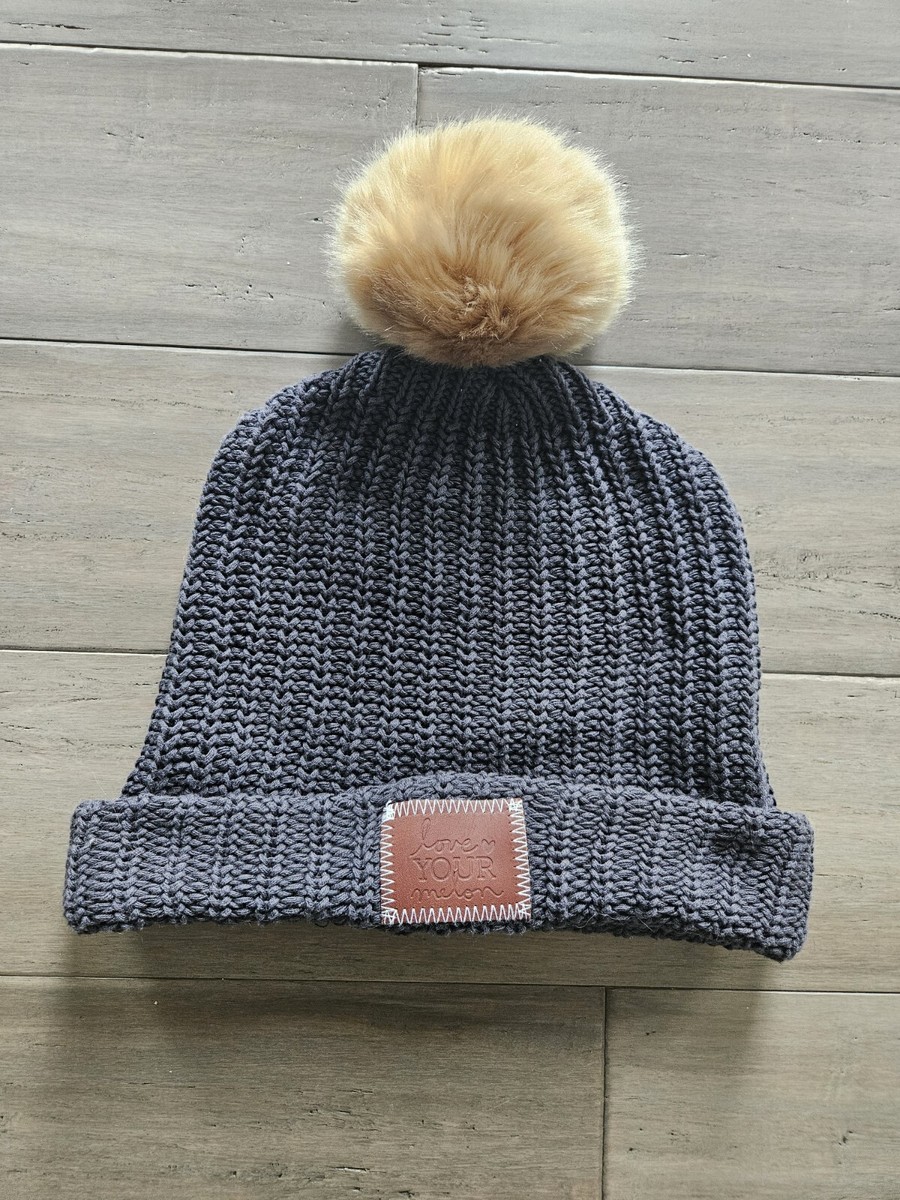 Love Your Melon Gray Beanie Pom Pom Hat Womens One Size NWOT