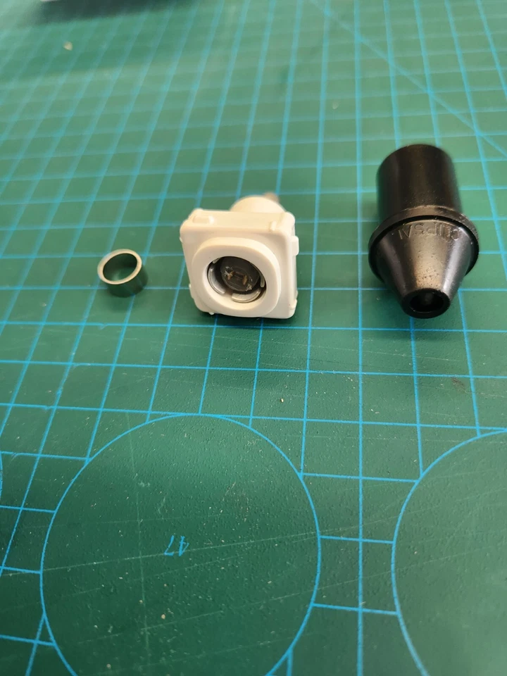 COAX MECH SKT 30 SERIES 75 OHM WHITE- CLIPSAL - 30TV75M-WE - Image 2 of 2