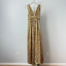 Sparkly Gold Sequin Formal Evening Gown sz 4 Maxi Dress V Neck Mob Wife Luxury