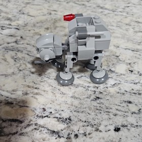 Lego Star Wars Set 75075 (AT-AT Microfighter)