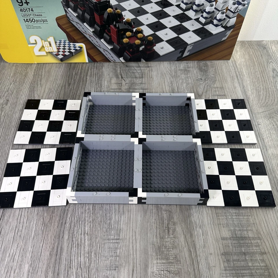 LEGO Games 40174 Chess Checkers 100% Complete Box Manual Adult Owned Retired Set - Image 2 of 4