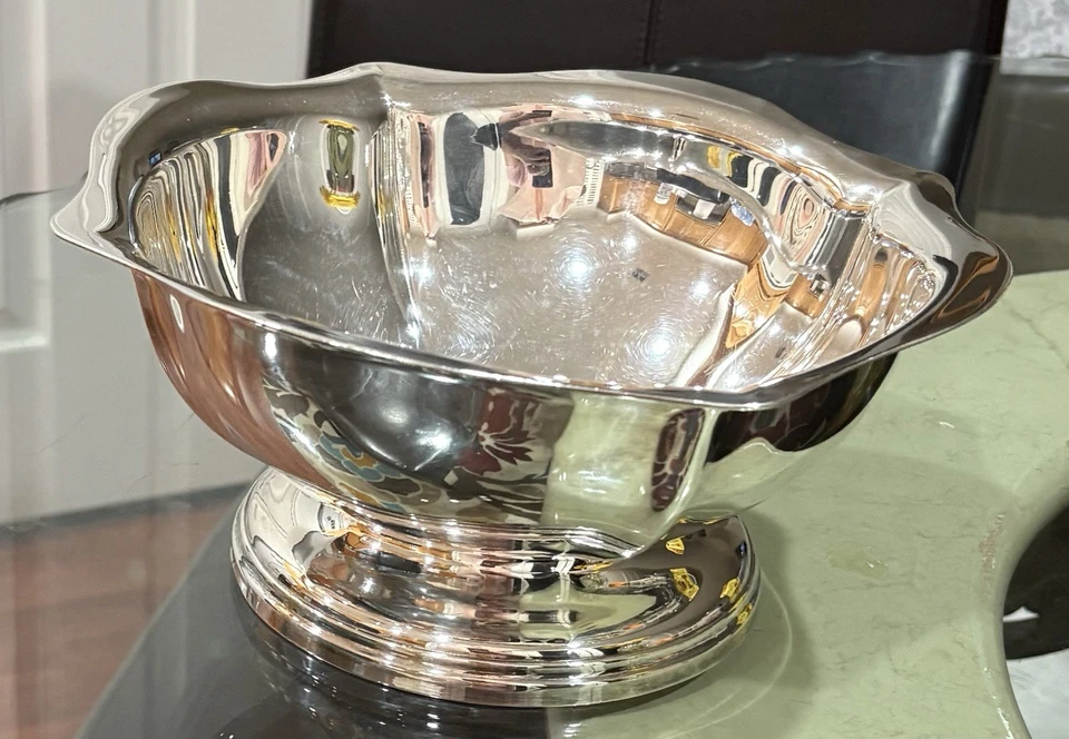 Reed & Barton cuenco soldado plateado festoneado 10" Foto 2 de 4