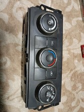 2012-2014 Gmc Sierra 2500hd 3500hd Silverado Climate Control Panel Oem 22803601
