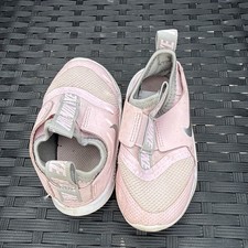 Nike Toddler Girls Pink And Gray Slip On Shoes Flex Runner 6C