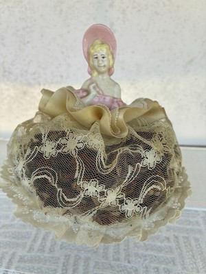 Vintage Porzellan Nadelkissen Half Doll