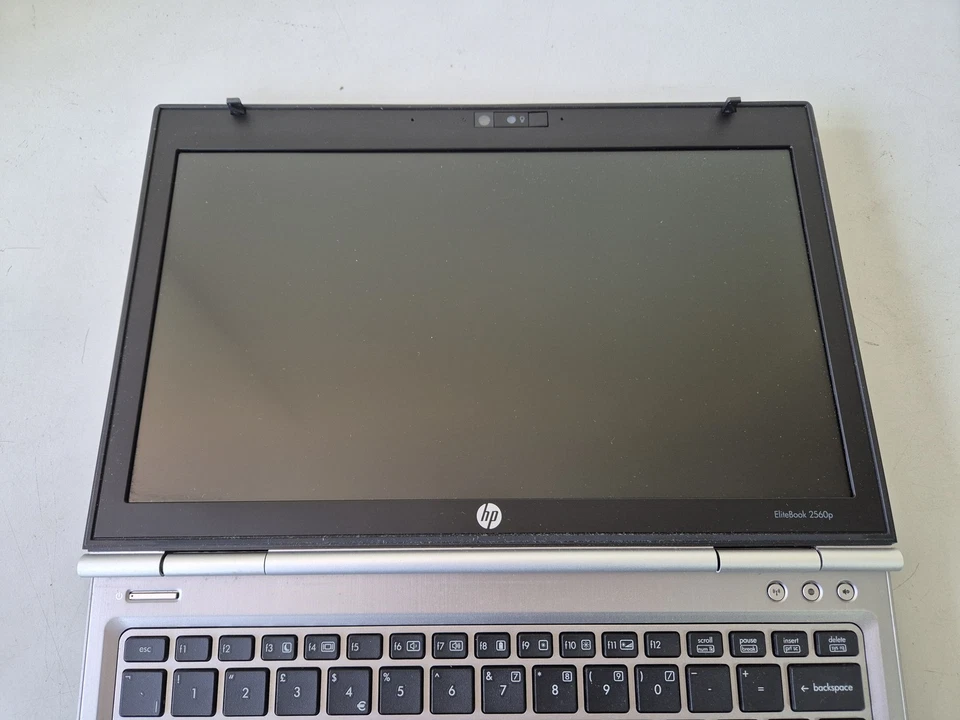 HP EliteBook 2560p · i5-2450M · 4GB · 320GB, photo 4 of 5